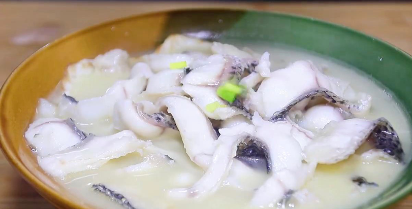 黑鱼怎样做汤好吃_黑鱼汤的做法和功效