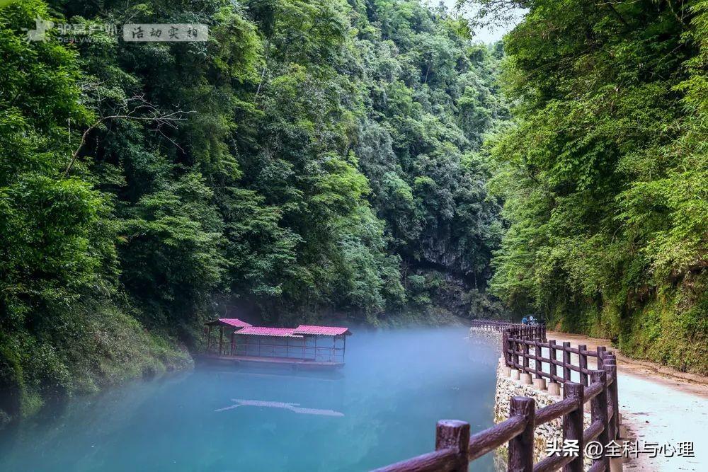 夏天去哪里旅游好_夏天旅游必去十大景点