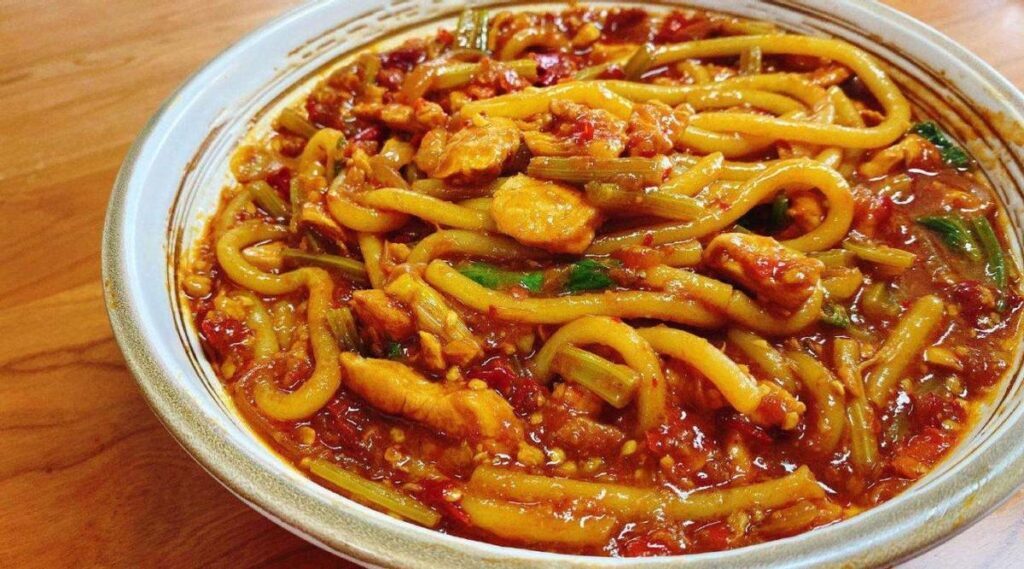 新疆最好吃的美食是什么_来新疆必吃的八大美食