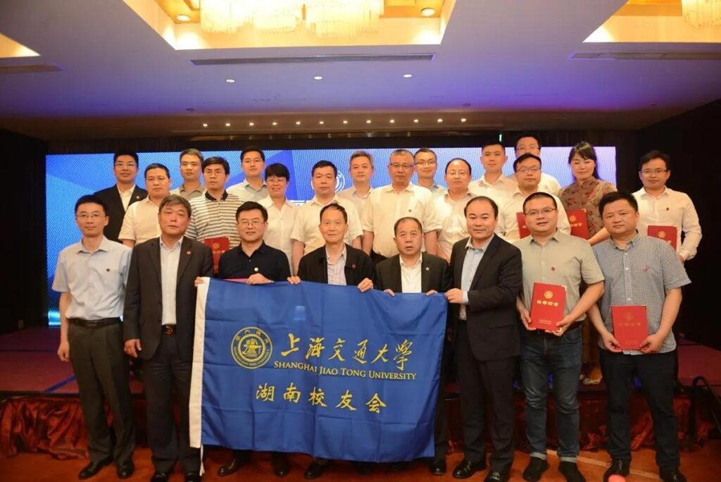 西安交通大学怎么样_西安交通大学和上海交通大学哪个好