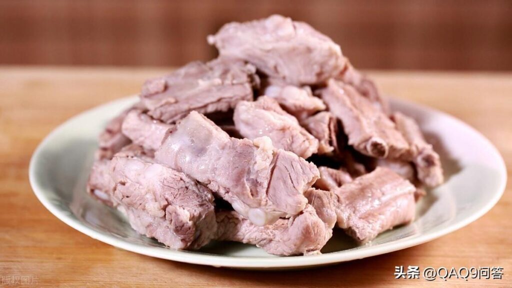 蒜香排骨怎么烧好吃_蒜香排骨的做法步骤窍门