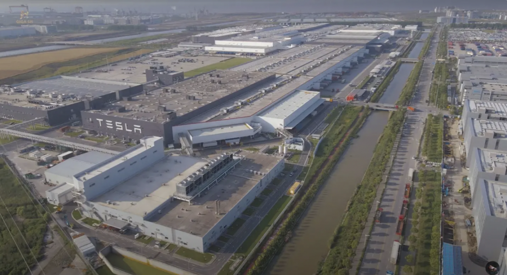 为什么特斯拉上海工厂会停产,特斯拉为什么要在上海建厂