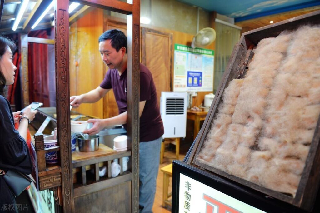 黄山3日游多少钱，黄山三日游线路成本及定价