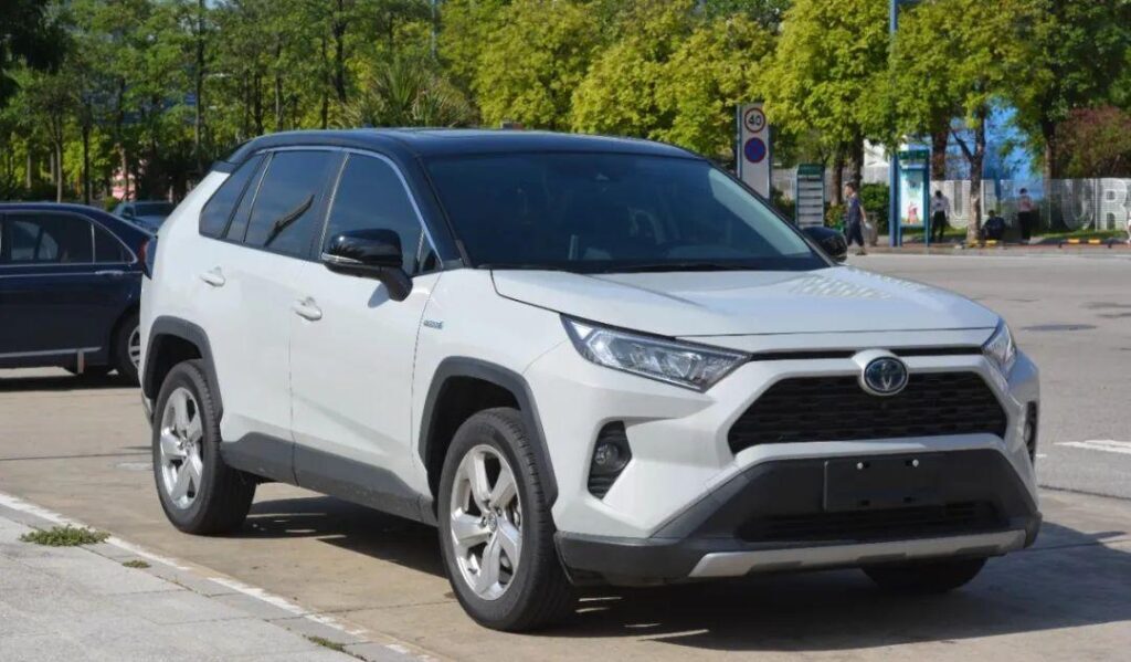 丰田rav4最低配价格多少_值得买吗