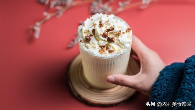 如何手工制作奶茶_家庭自制奶茶的简单做法