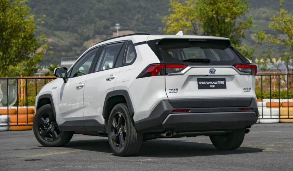 丰田rav4最低配价格多少_值得买吗