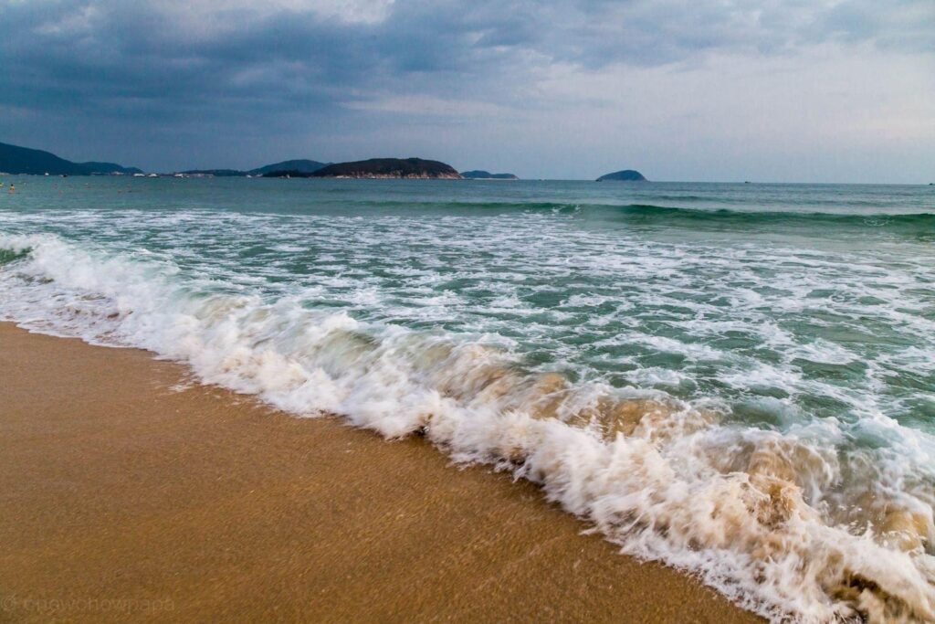 想去海边旅游哪里好国内，适合七八月份旅游的海边