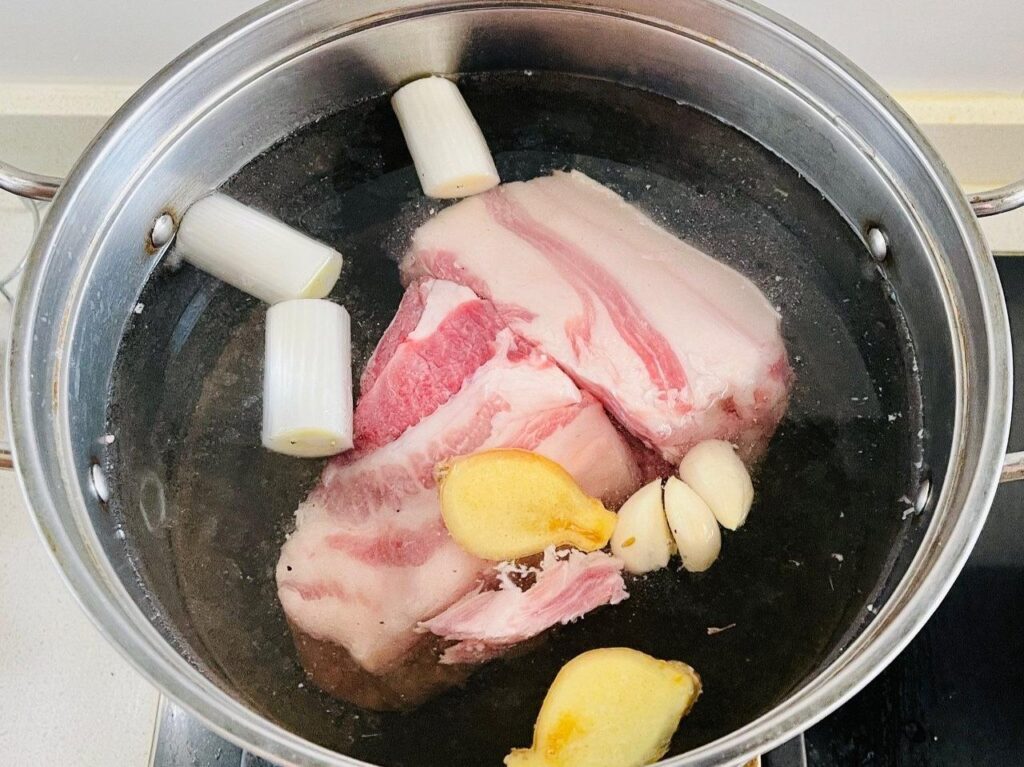 扣肉的酱汁怎么调制，扣肉的酱汁秘方