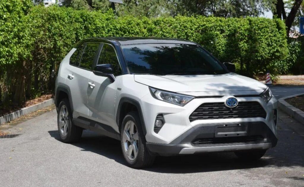 丰田rav4最低配价格多少_值得买吗