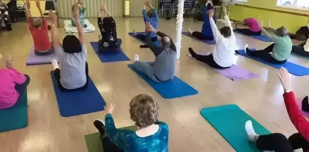 瑜伽老师可以做到多大年龄，瑜伽老师有年龄限制吗
