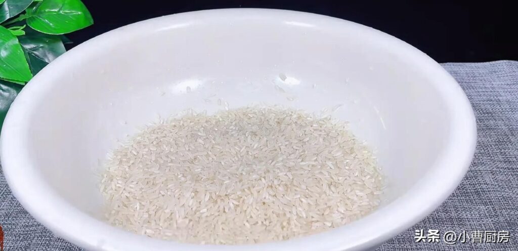 发糕怎么做，纯大米做米发糕方法