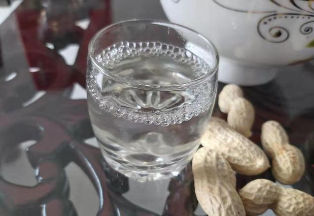为什么说汾酒是粮食酒，汾酒是酒精还是粮食酿的