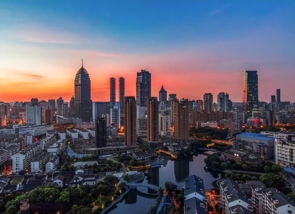 中国二线城市有哪些，二线城市名单最新排名