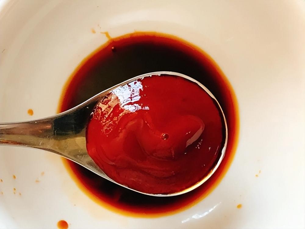 咕咾肉就是糖醋里脊吗，咕咾肉跟糖醋里脊有什么区别