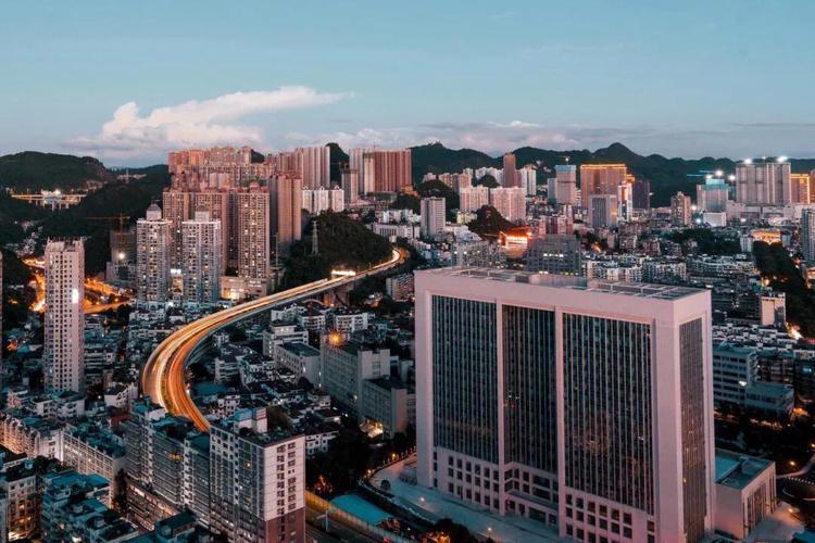 中国二线城市有哪些，二线城市名单最新排名