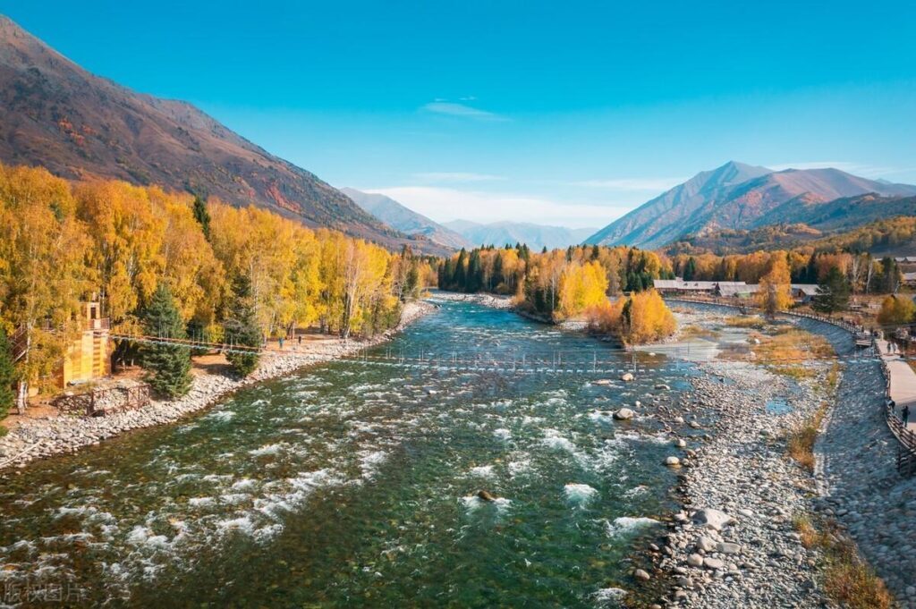 新疆有哪些美景，新疆旅游最漂亮的地方