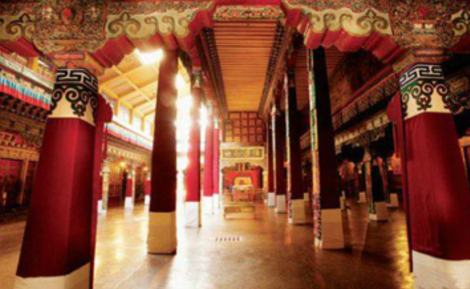 布达拉宫的来历是什么，关于布达拉宫的起源传说