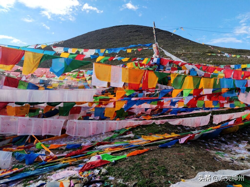 理塘海拔高度多少，理塘县城的地理位置