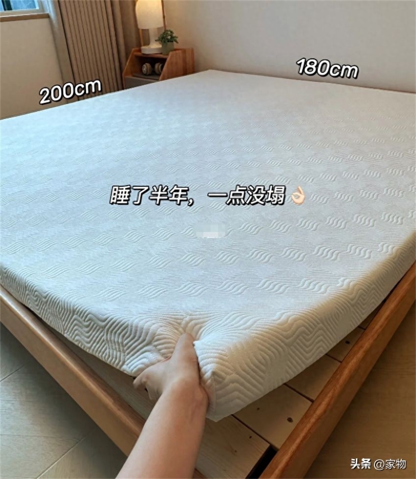 弹簧床垫和棕榈床垫哪个好，弹簧床垫好还是棕垫好