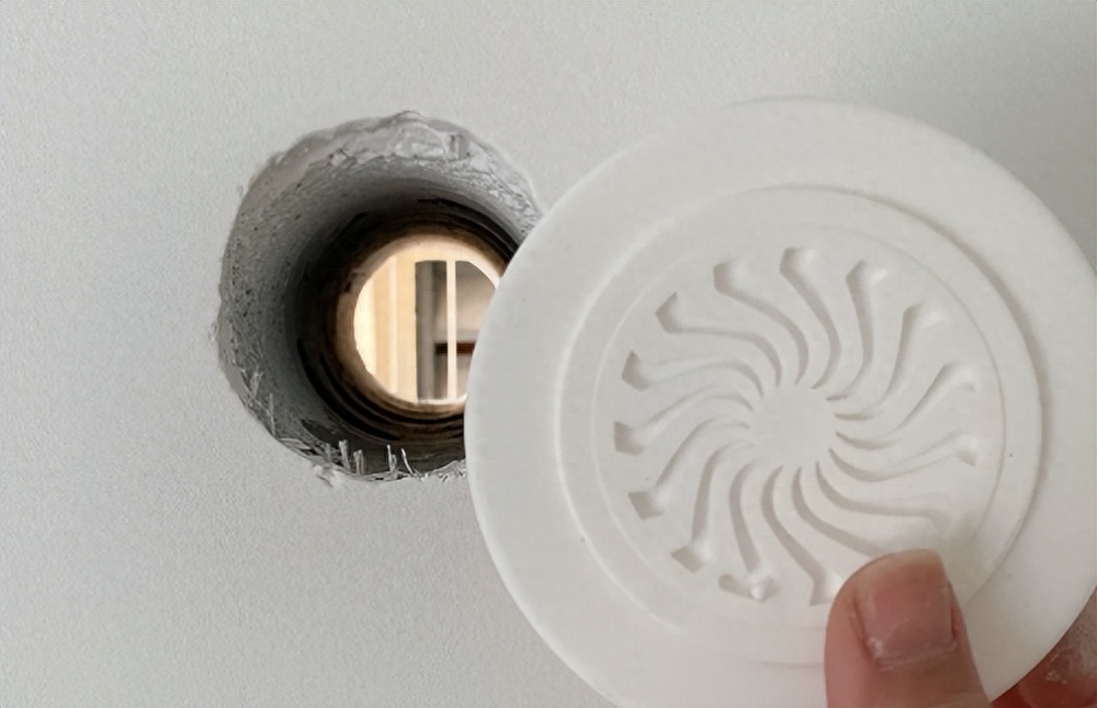 现在打空调孔还会弄脏墙吗，打空调孔对房子有影响吗