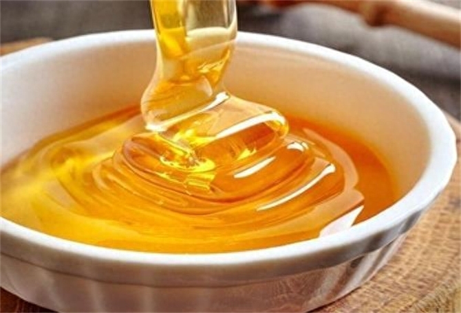 蜂蜜用不用放冰箱储存，蜂蜜的正确储存方法