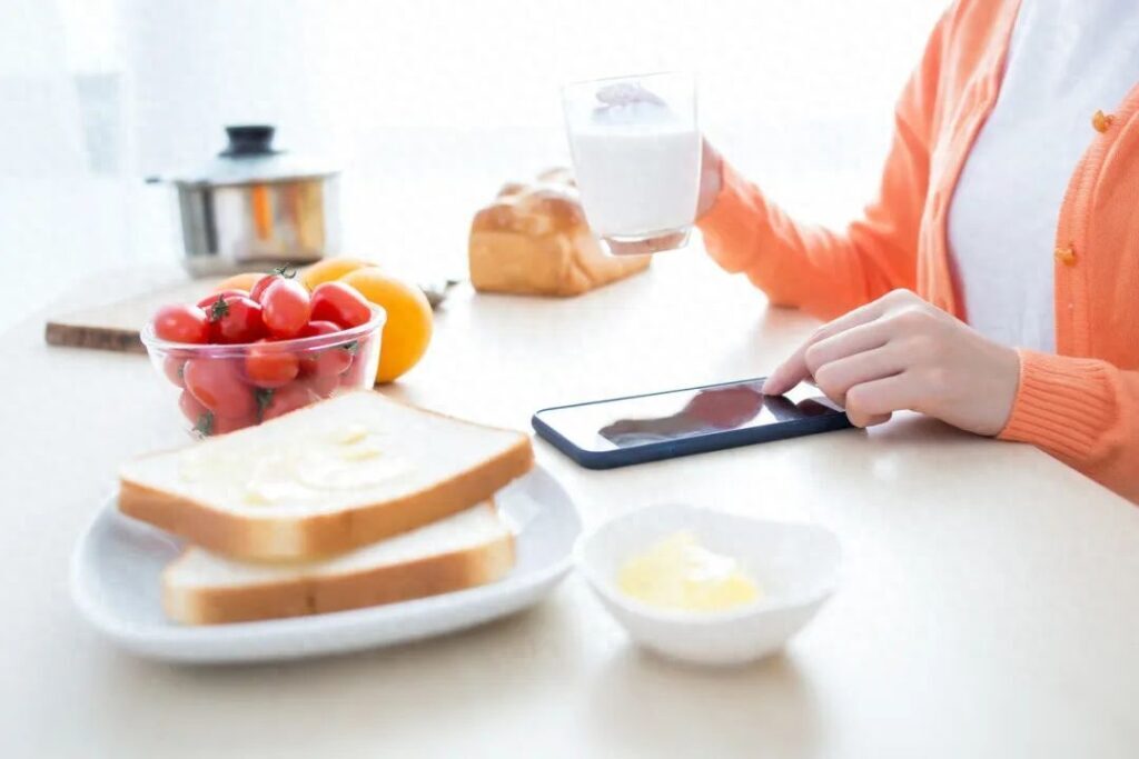 不吃早餐是不是很容易胖，不吃早餐变胖的原因
