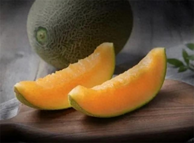 哈密瓜是凉性的还是热性的，哈密瓜的作用与功效