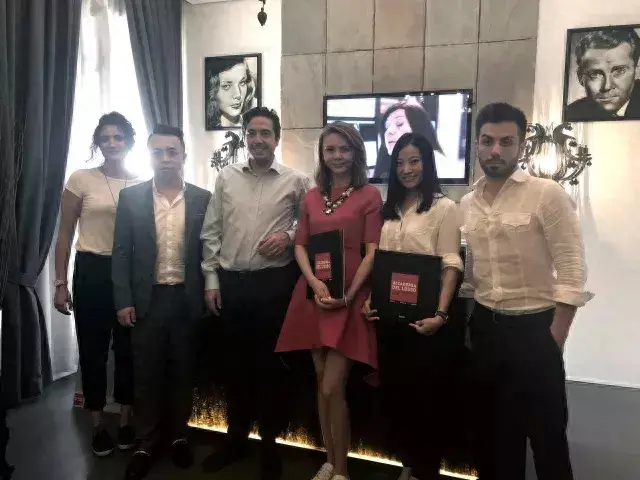 婚纱设计师有什么要求，婚纱设计师需要什么学历