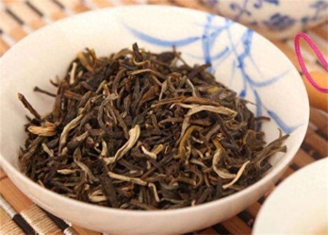 茶叶存放多久会过期，茶叶能存放几年