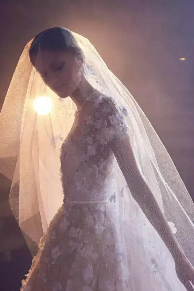 婚纱设计师有什么要求，婚纱设计师需要什么学历
