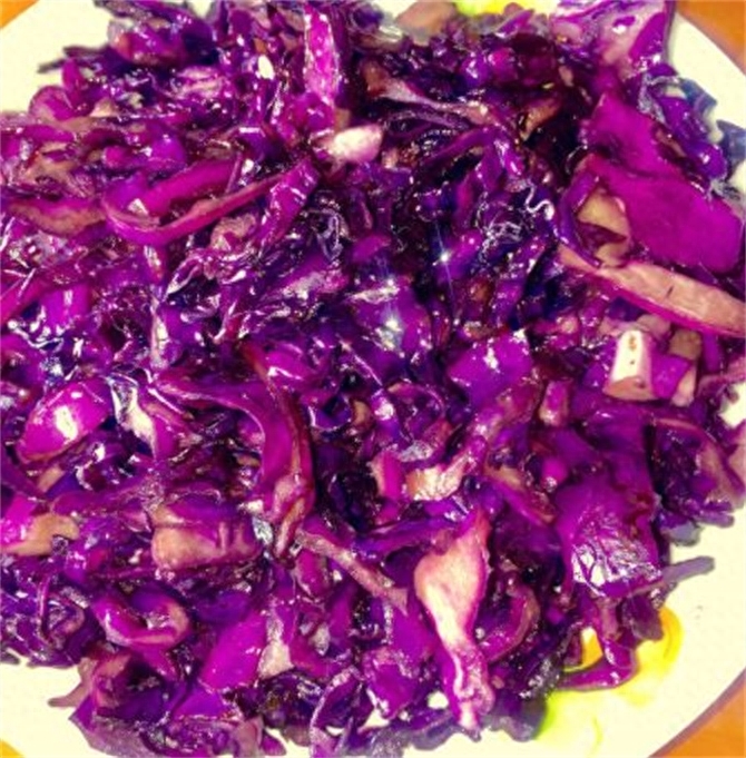 紫甘蓝可以炒着吃吗，紫甘蓝的炒菜方法