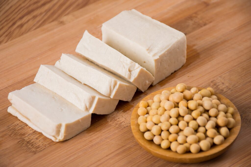 大豆属于蛋白质吗，豆类和大米能提供蛋白质吗