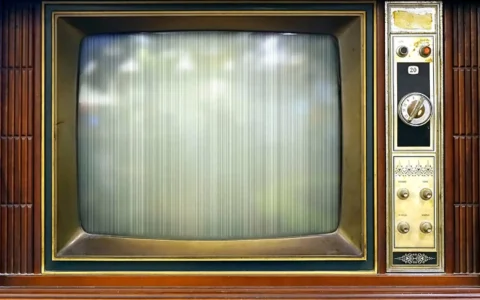 第一台电视机是什么时候，电视的发展历程