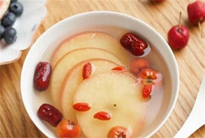 苹果加红枣有什么好处，苹果跟红枣煮水的功效