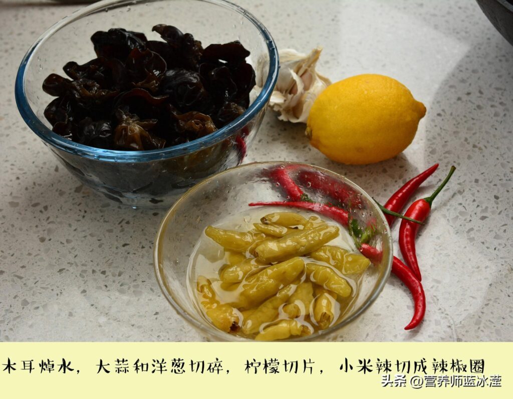 凉拌木耳怎么做，凉拌小木耳的正确方法