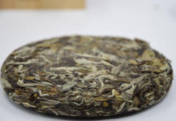 白茶属于哪个茶系，白茶的功效与作用