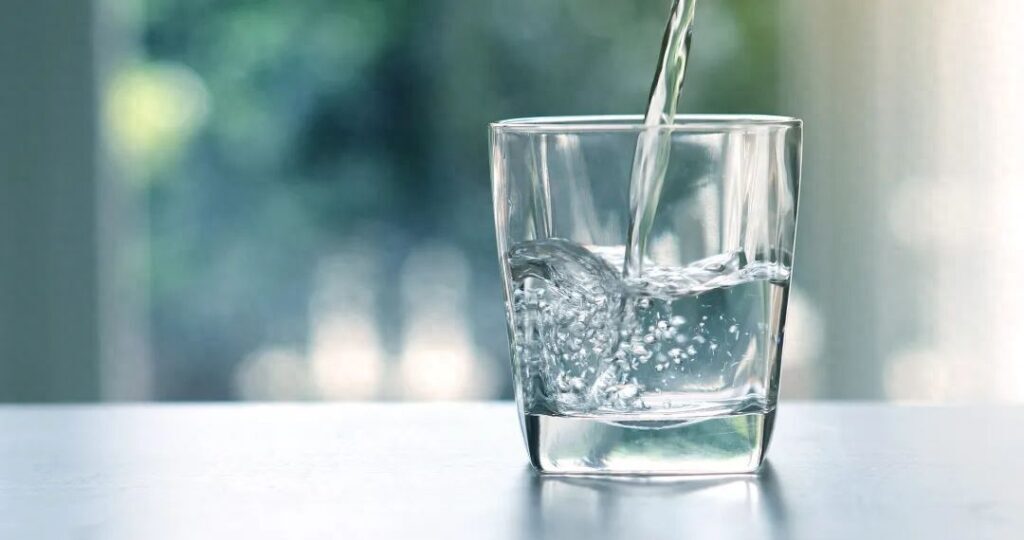 喝水每天喝多少比较好，喝水每天喝多少才标准