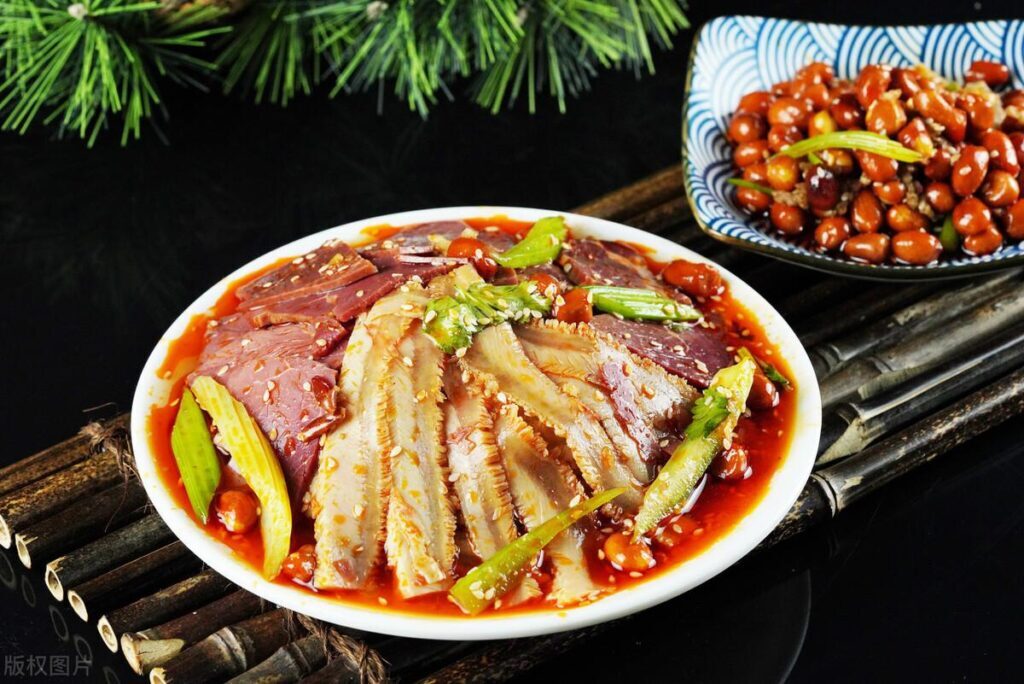 夫妻肺片里面都有什么，夫妻肺片主要食材