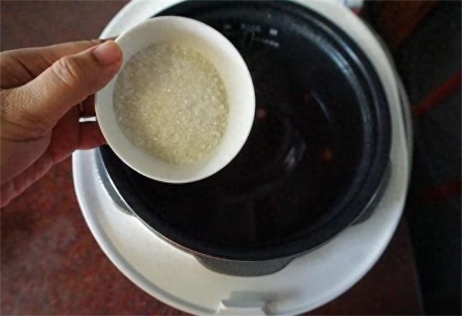 白砂糖怎么熬糖水，糖水制作方法和配方