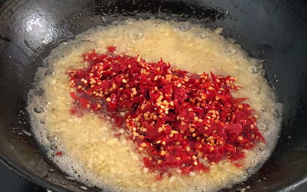 怎么制作辣椒酱，辣椒酱的用料和制作步骤