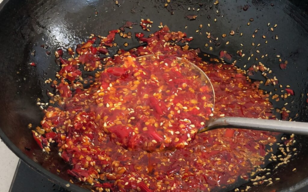 怎么制作辣椒酱，辣椒酱的用料和制作步骤