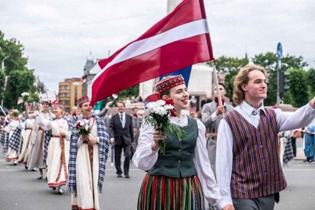 拉脱维亚是哪个国家，拉脱维亚人口和面积