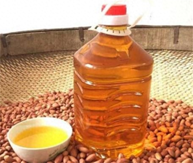 大豆油花生油哪个好，豆油花生油哪个好吃
