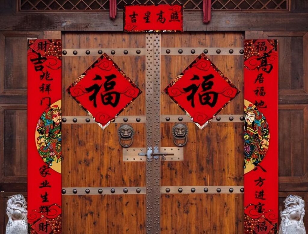 怎么贴对联才正确，贴对联的正确方法和顺序