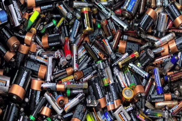 电池危害有哪些，废电池对环境污染的影响