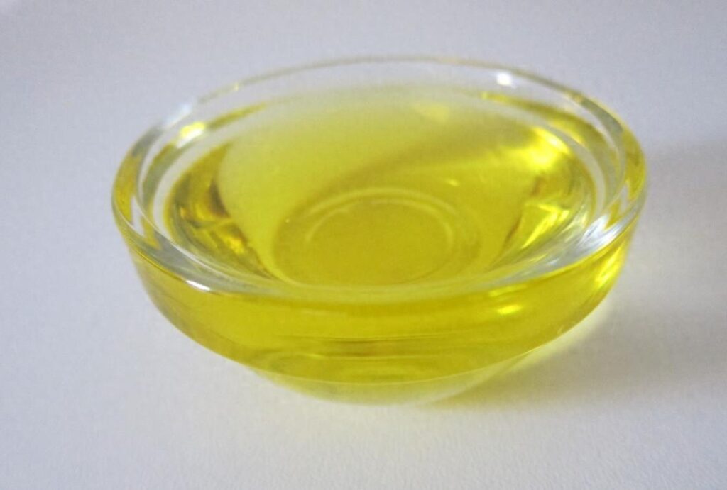 花生油和菜籽油哪个好，菜籽油和花生油的特点