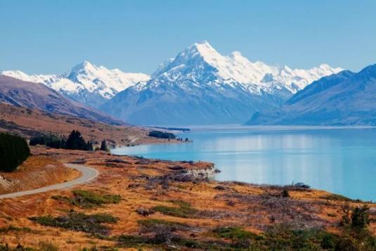 出国去新西兰多少钱？新西兰旅游签证难吗？
