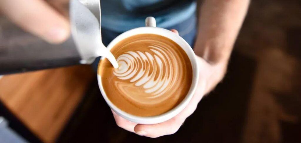 咖啡拉花用什么奶比较好？咖啡拉花要用什么咖啡？