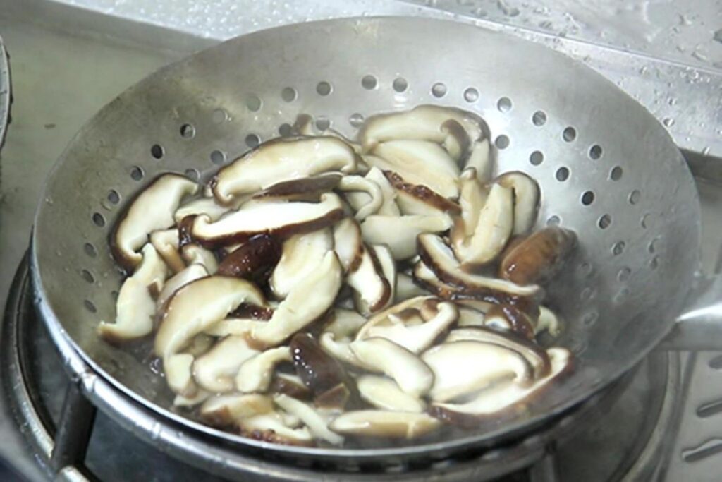 小白菜怎样做好吃？小白菜和什么菜搭配最好？