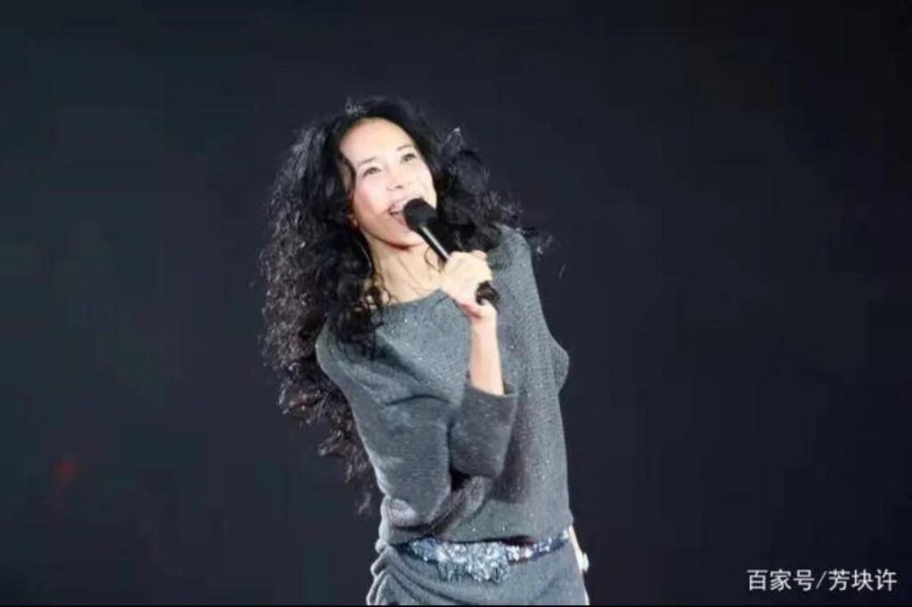 这世界那么多人歌词是什么？这世界那么多人原唱歌曲